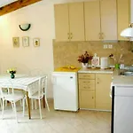 Dimitrijevic Апартаменти *