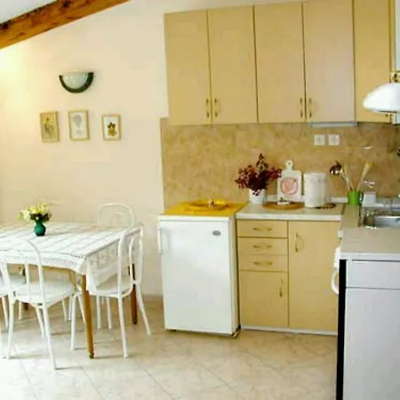 Dimitrijevic Apartmán *