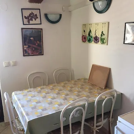Dimitrijevic Apartment Makarska